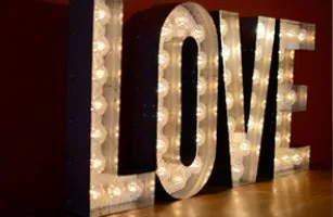 Sam Parkhouse, vintage lighting and signs logo